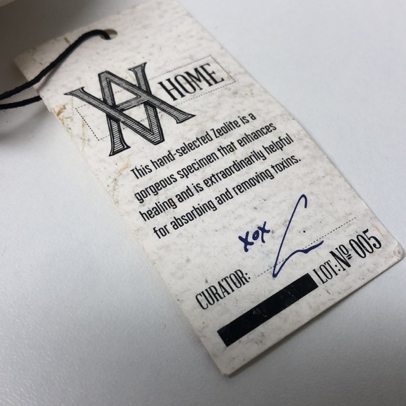 Zeolite crystal - Picture 3 of 5